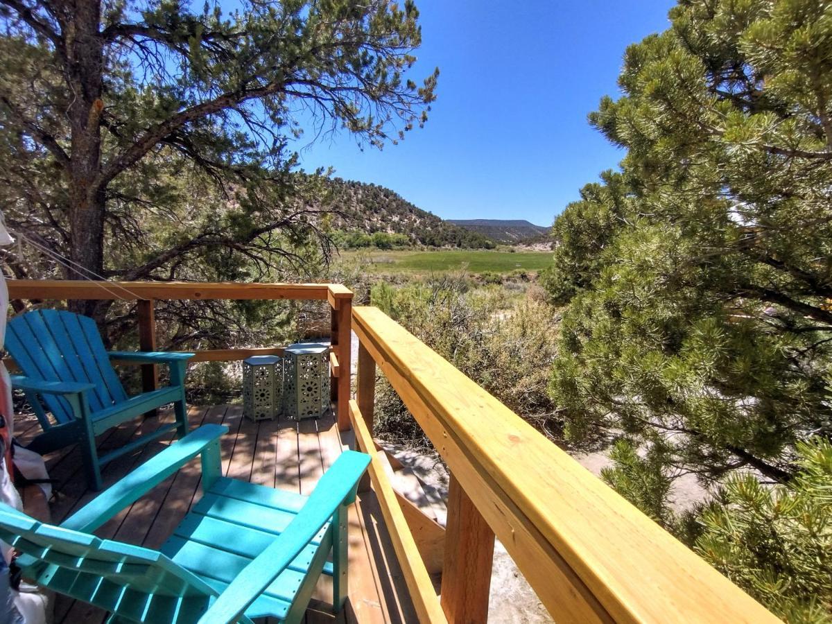 Boulder Mountain Guest Ranch Villa Exterior photo